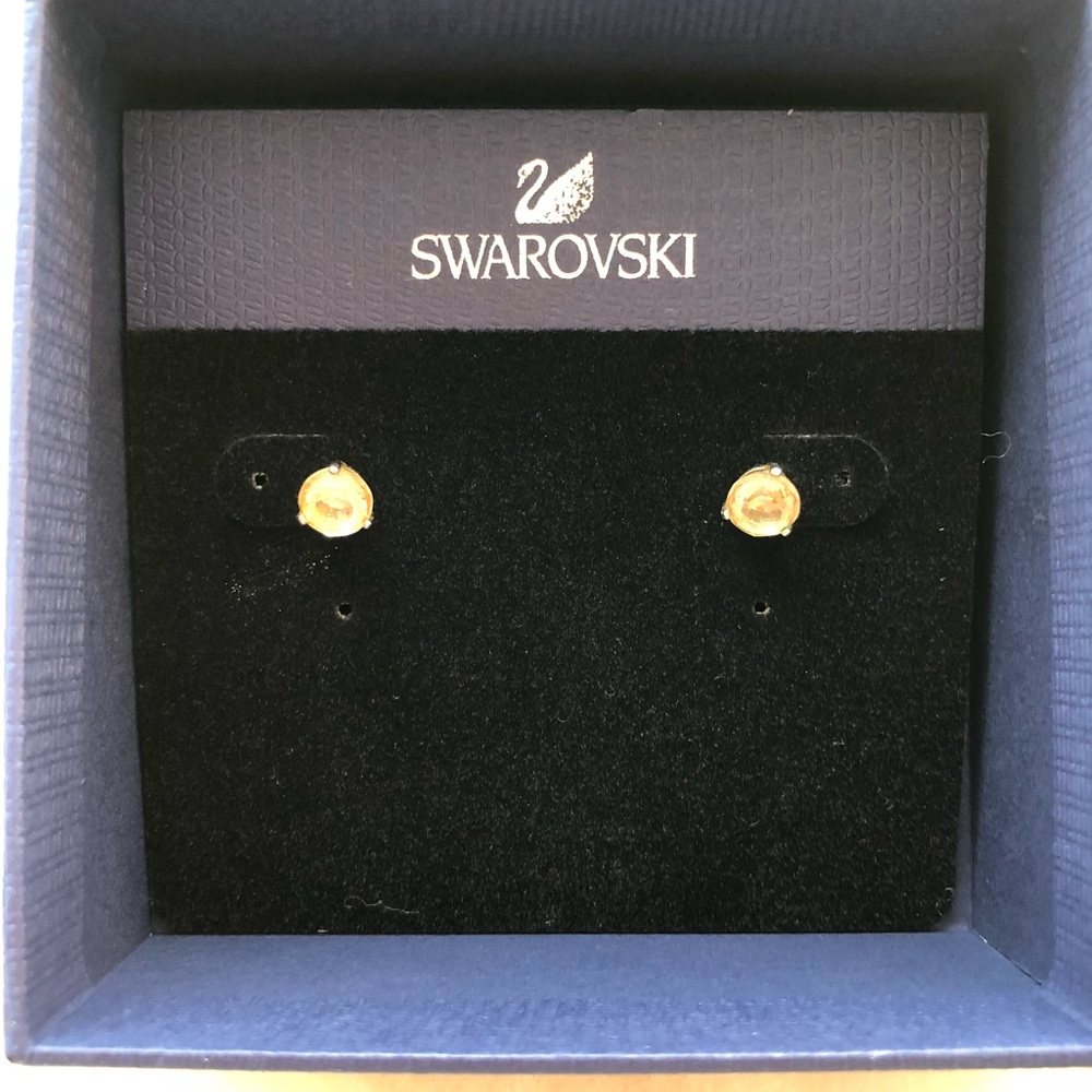SWAROVSKI Studs SOLITAIRE PIERCED EARRINGS